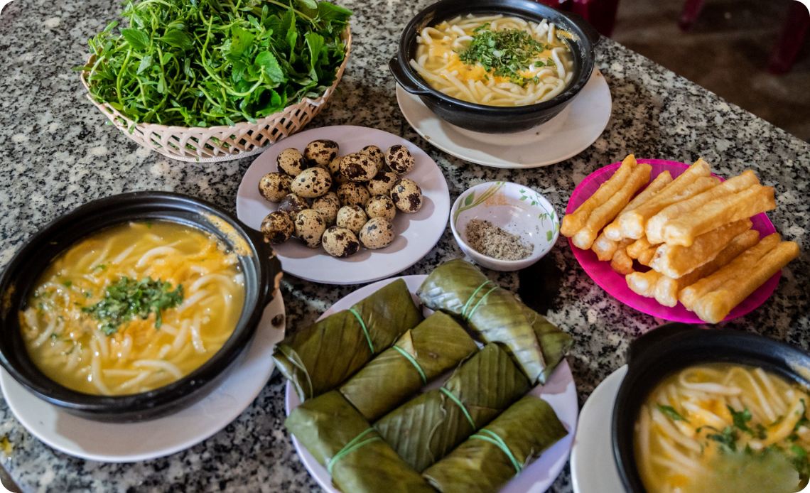 Banh canh ca loc (soupe de nouilles épaisses au poisson à tête de serpent)